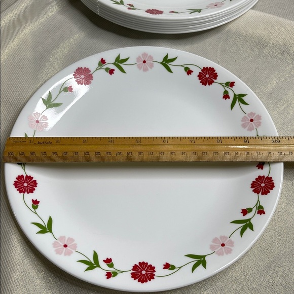 Corelle Spring Pink Pattern Full Size Dinner Plates Set of 8 White Pink Red - Picture 6 of 6